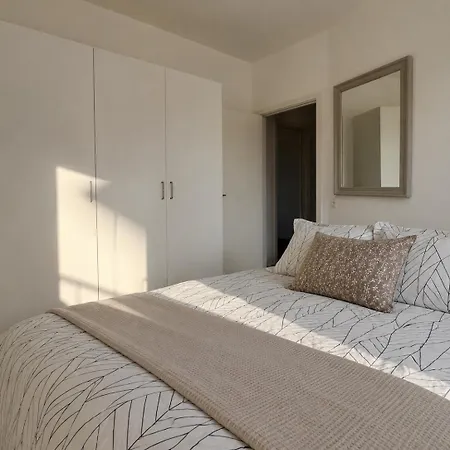 No -central C Apartment *